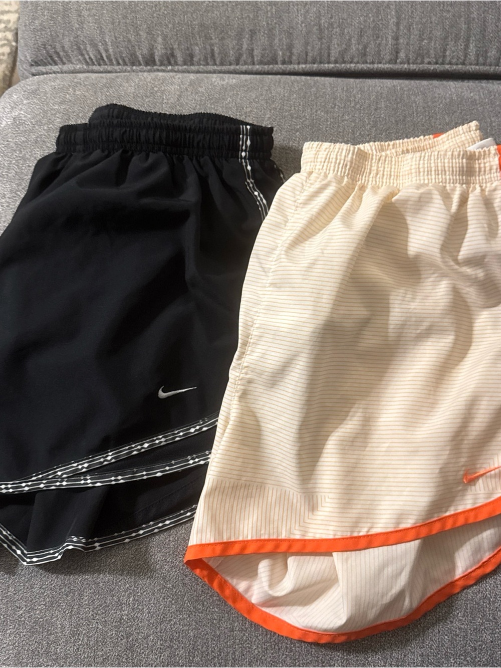 NIKE LOT OF 2 RUNNING SHORTS WOMENS MEDIUM BLACK ORANGE EUC